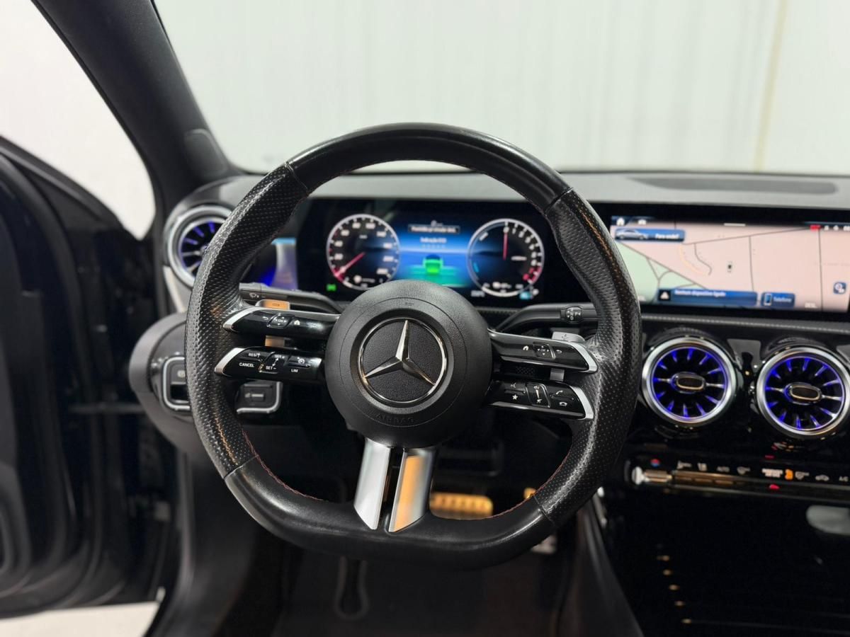 mercedes-benz-classe-a-2023-hibrido-a-gasolina-1332cc