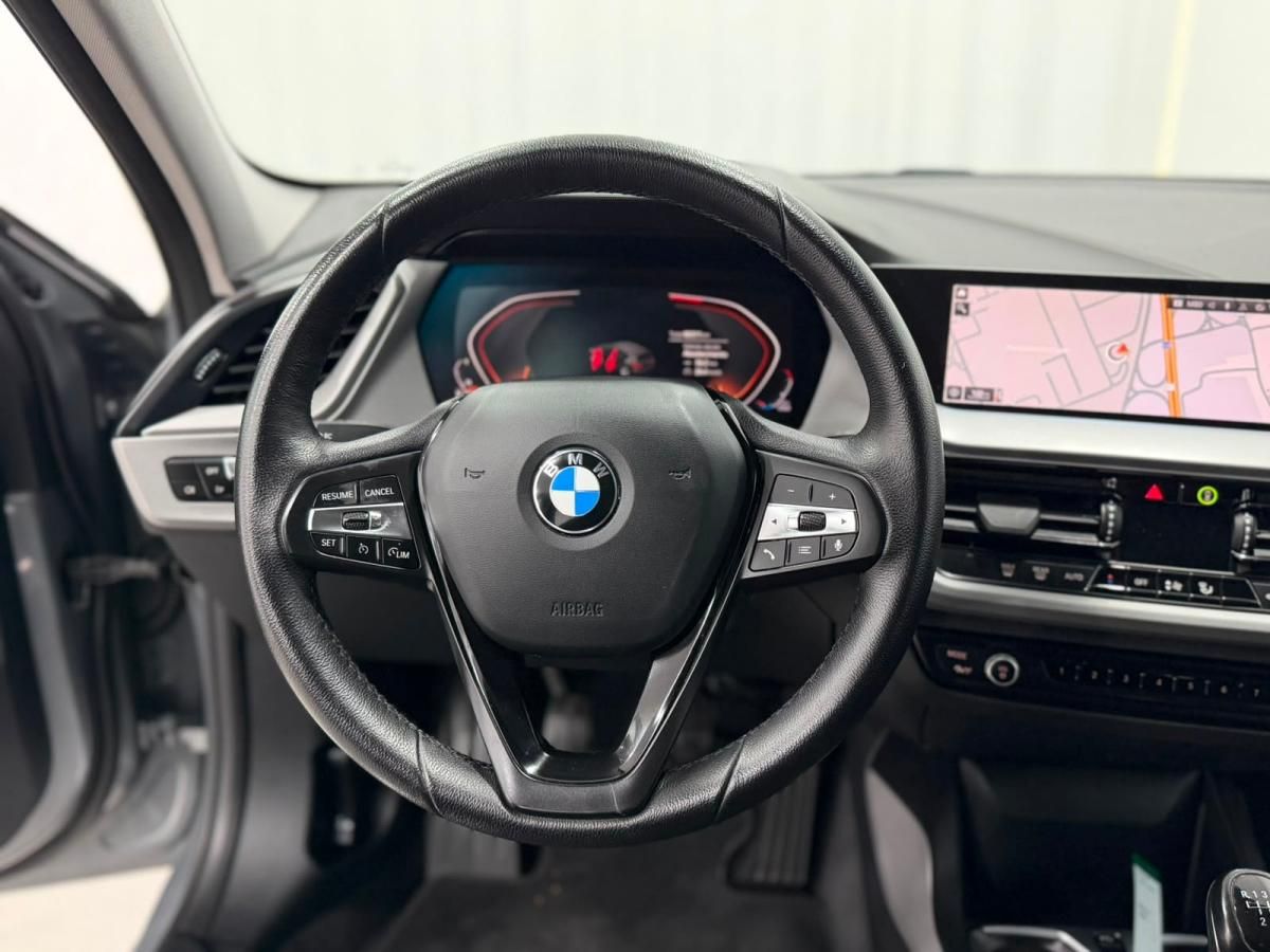 bmw-serie-1-2022-diesel-1496cc