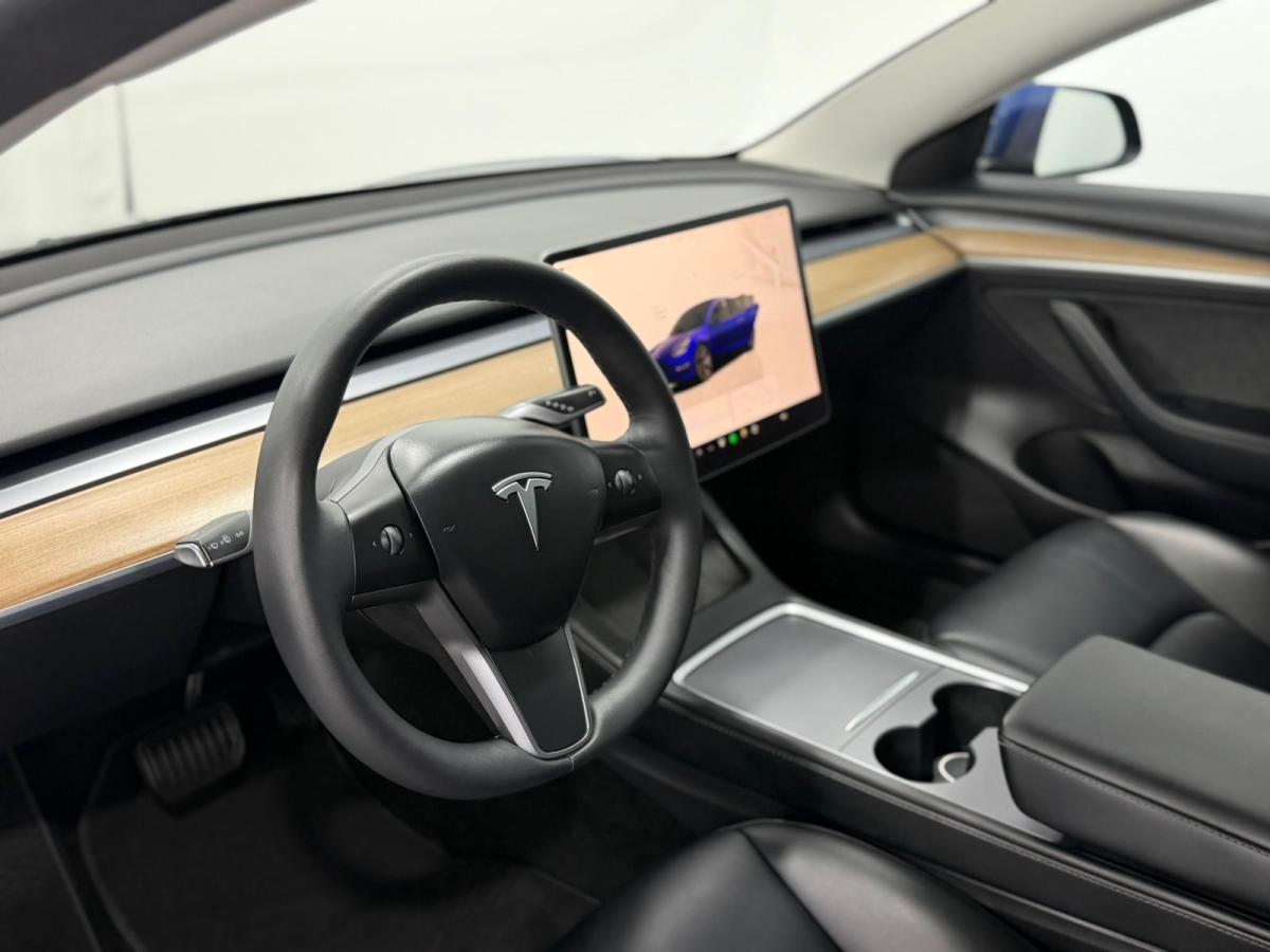 tesla-model-3-2023-eletrico-500cc