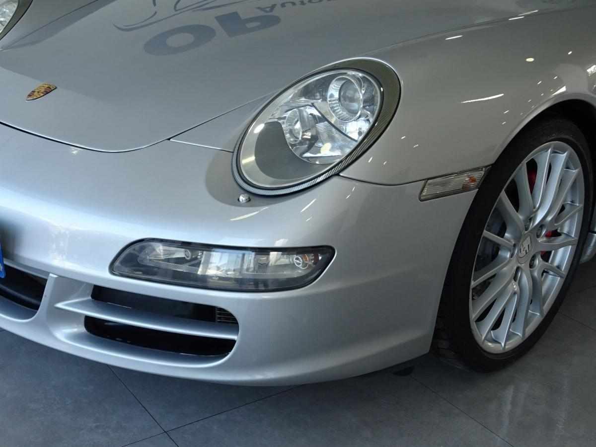 porsche-911-2006-gasolina-3824cc