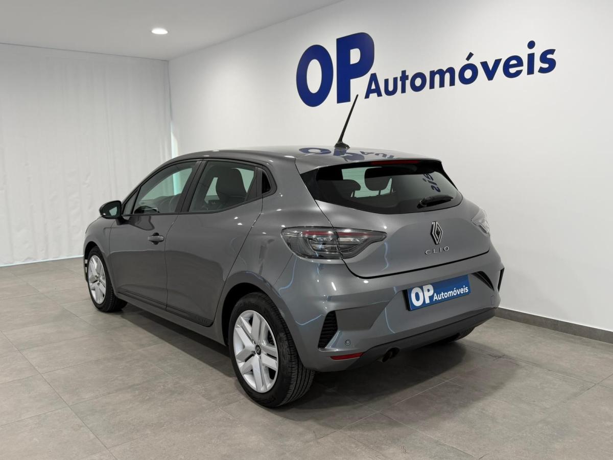 renault-clio-2024-gasolina-999cc