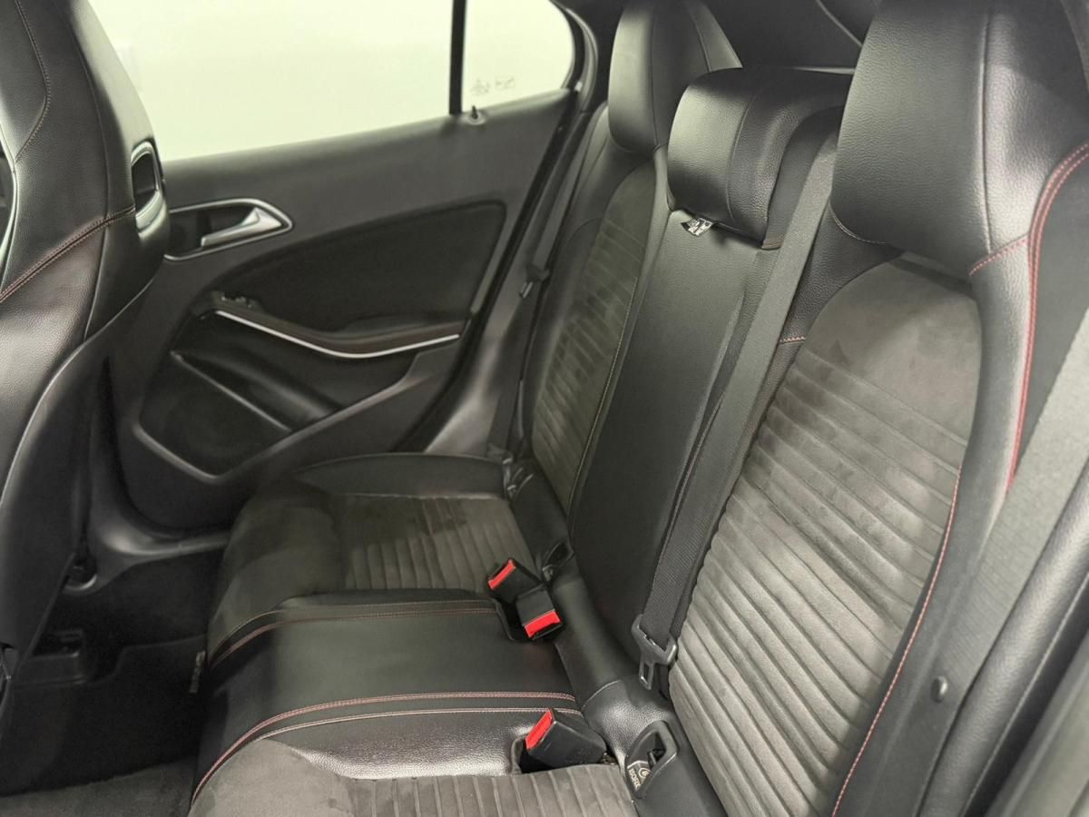 mercedes-benz-gla-2014-diesel-2143cc