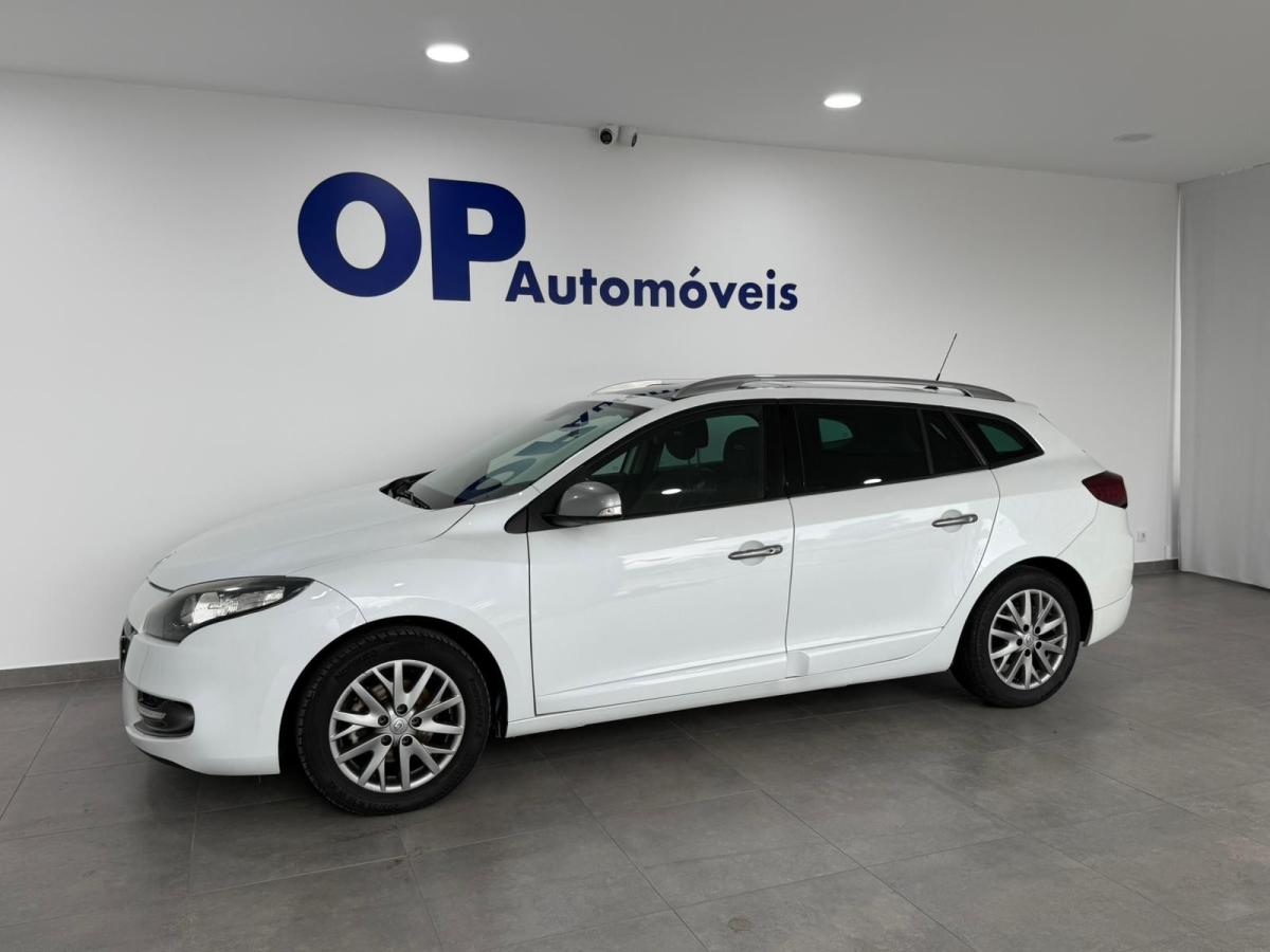 renault-megane-sport-tourer-2013-diesel-1461cc