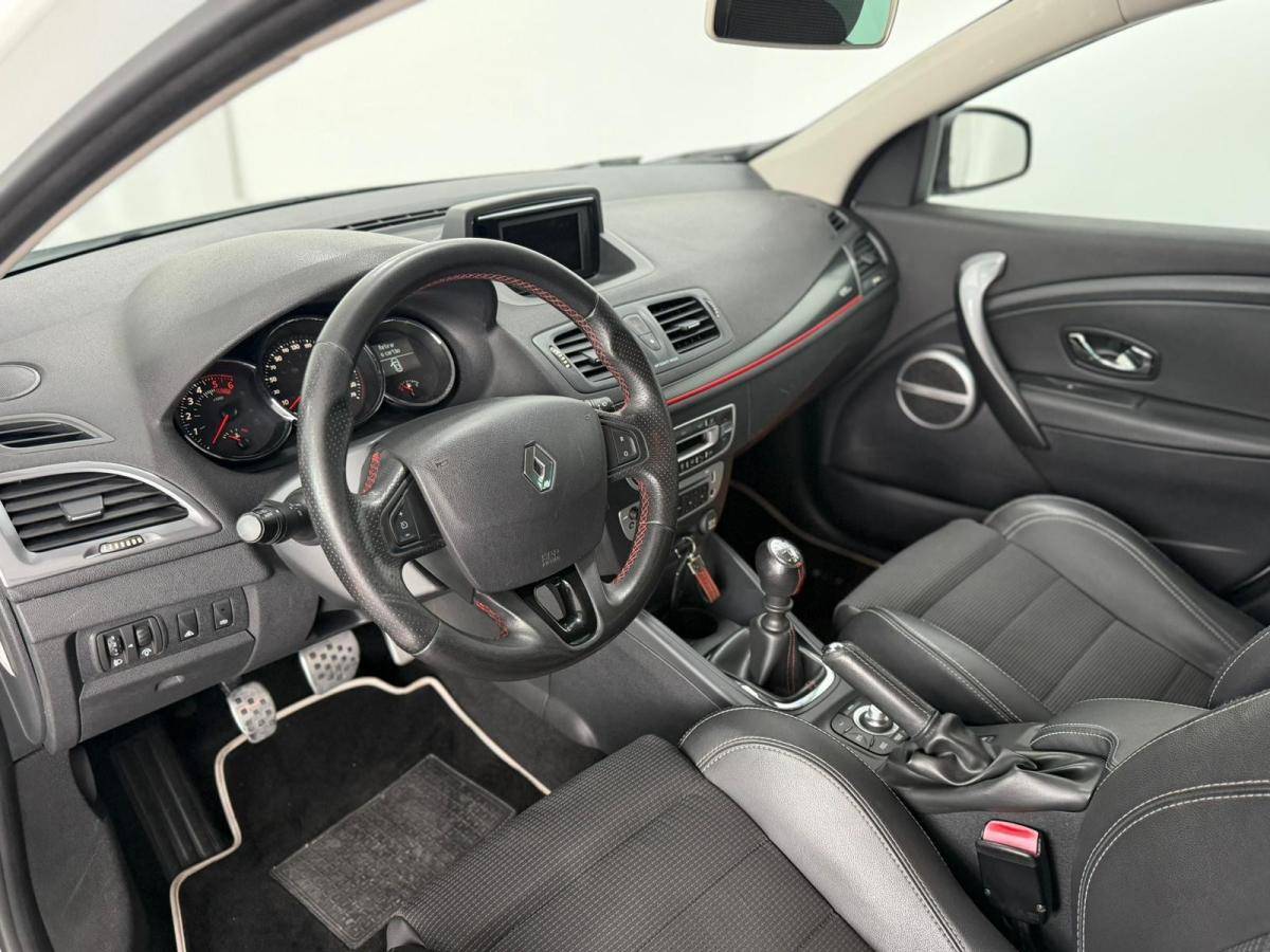 renault-megane-sport-tourer-2013-diesel-1461cc