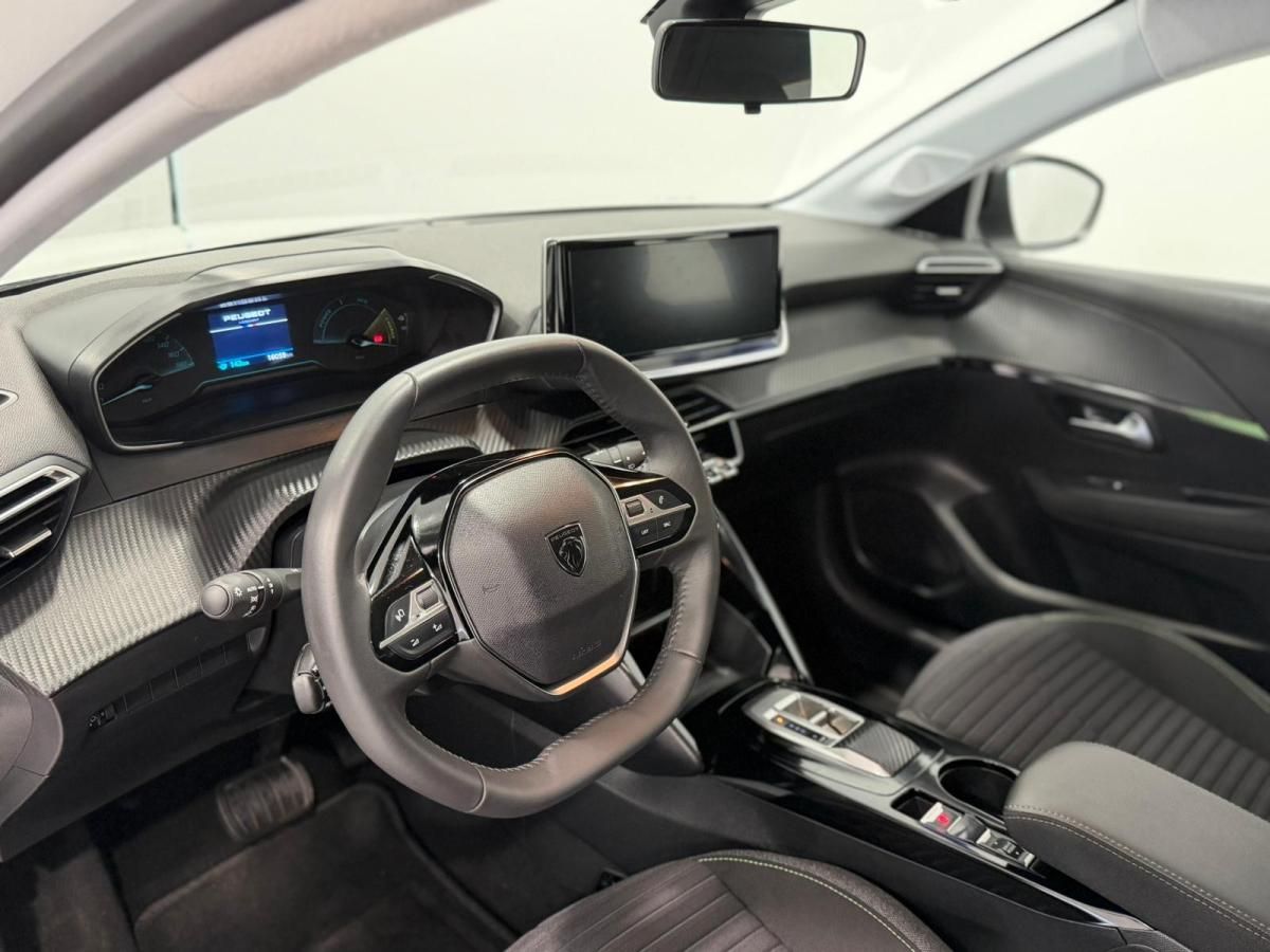 peugeot-208-2024-eletrico-500cc