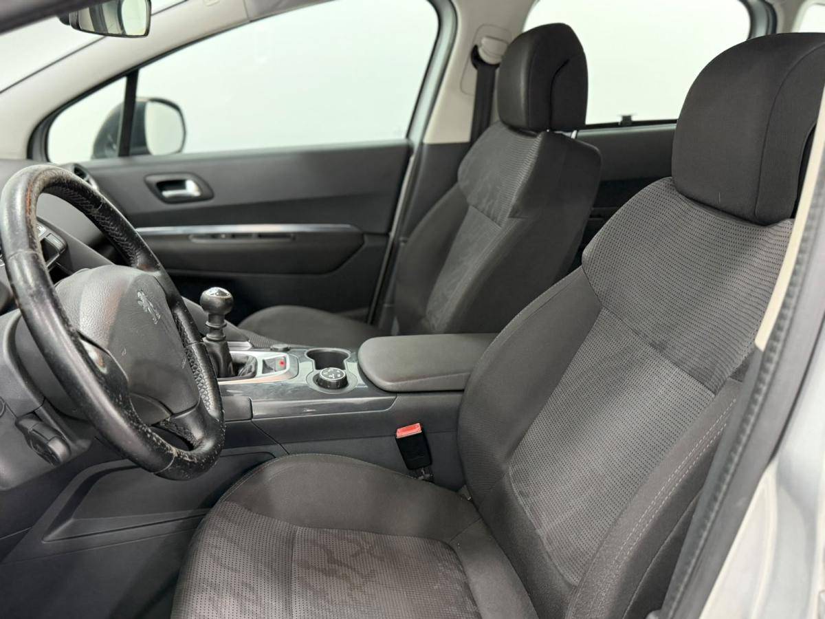 peugeot-3008-2011-diesel-1560cc