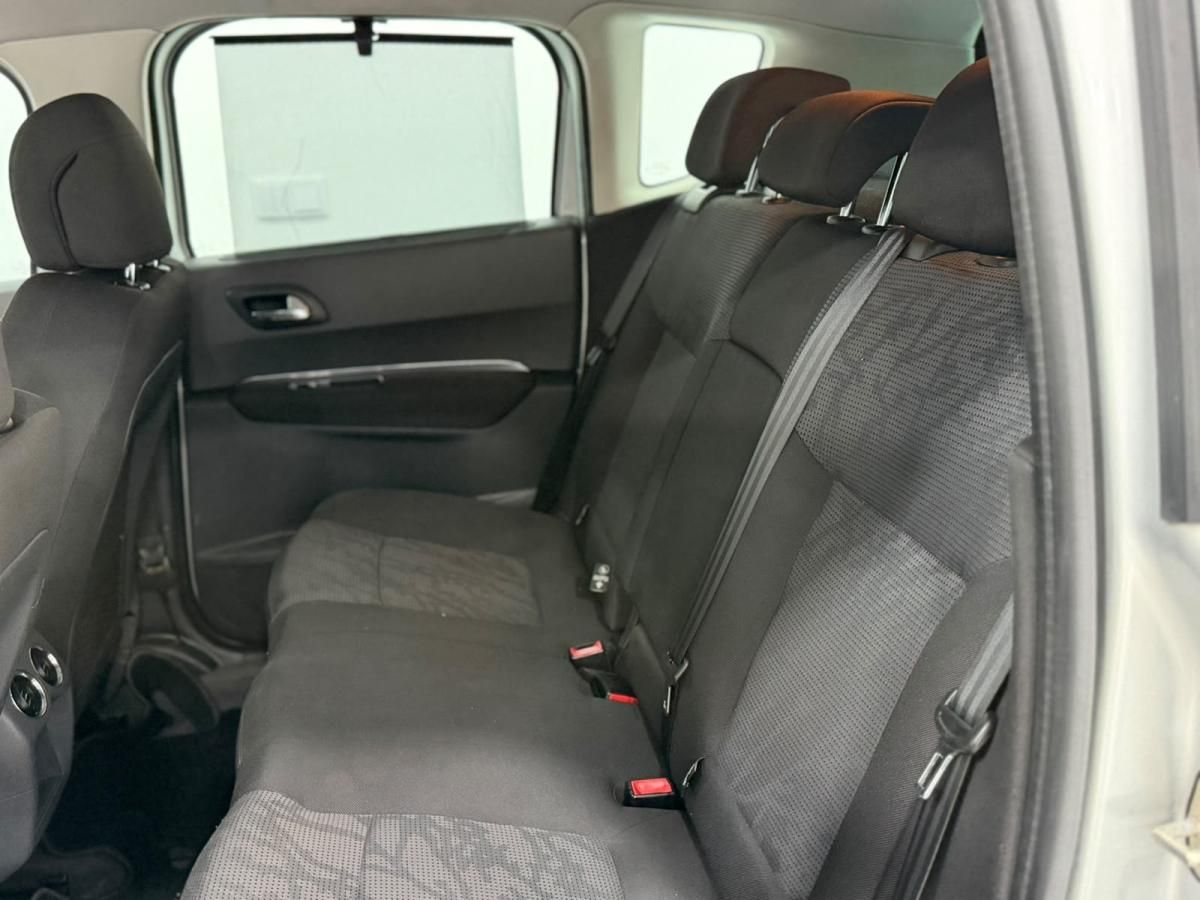 peugeot-3008-2011-diesel-1560cc