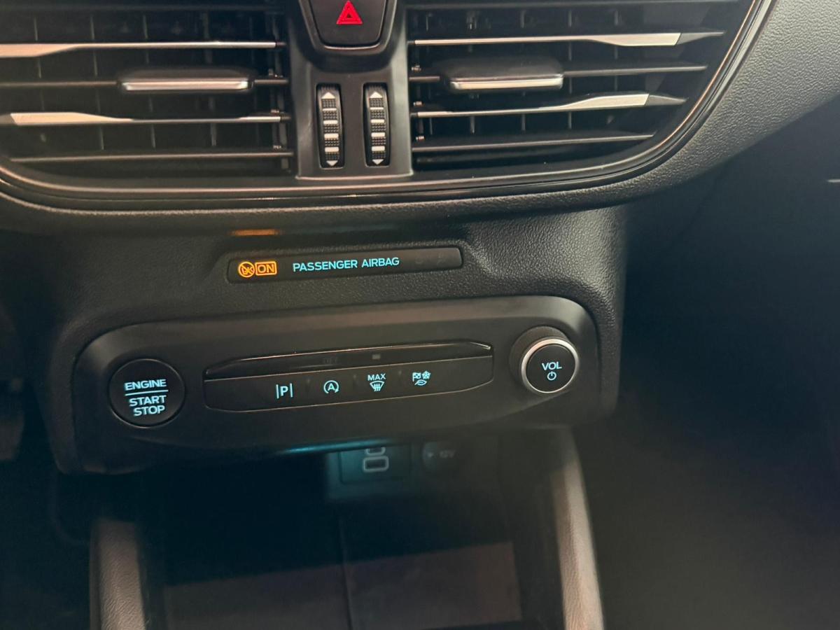 ford-focus-2023-gasolina-998cc
