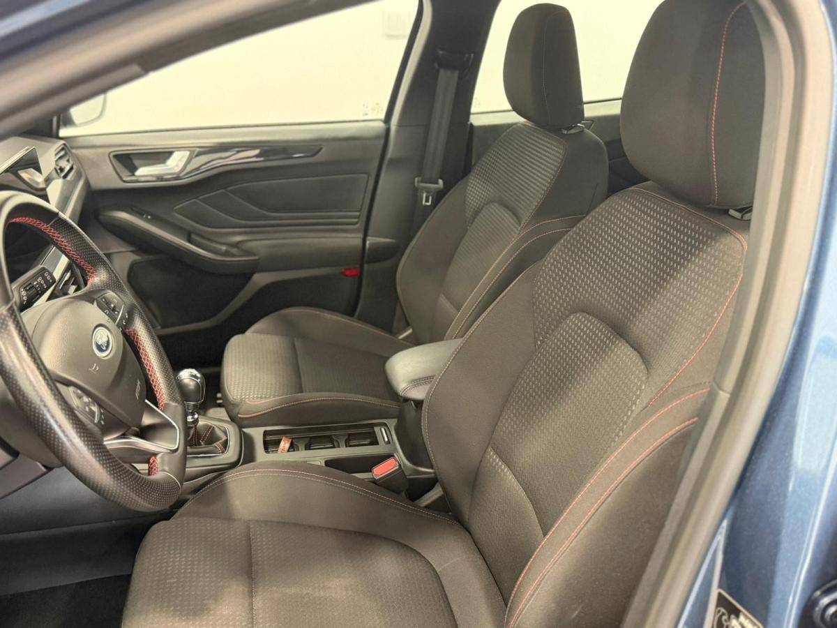 ford-focus-2023-gasolina-998cc