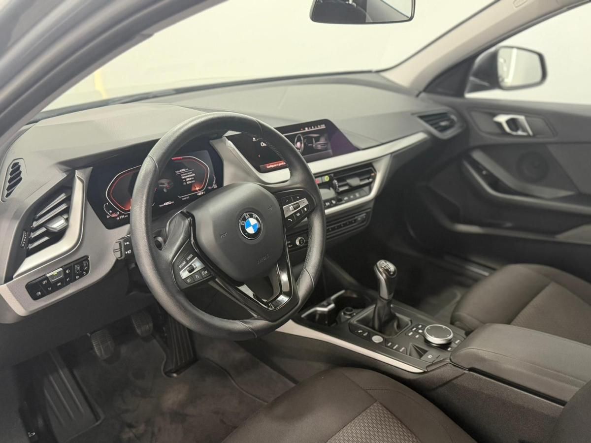 bmw-serie-1-2024-gasolina-1499cc