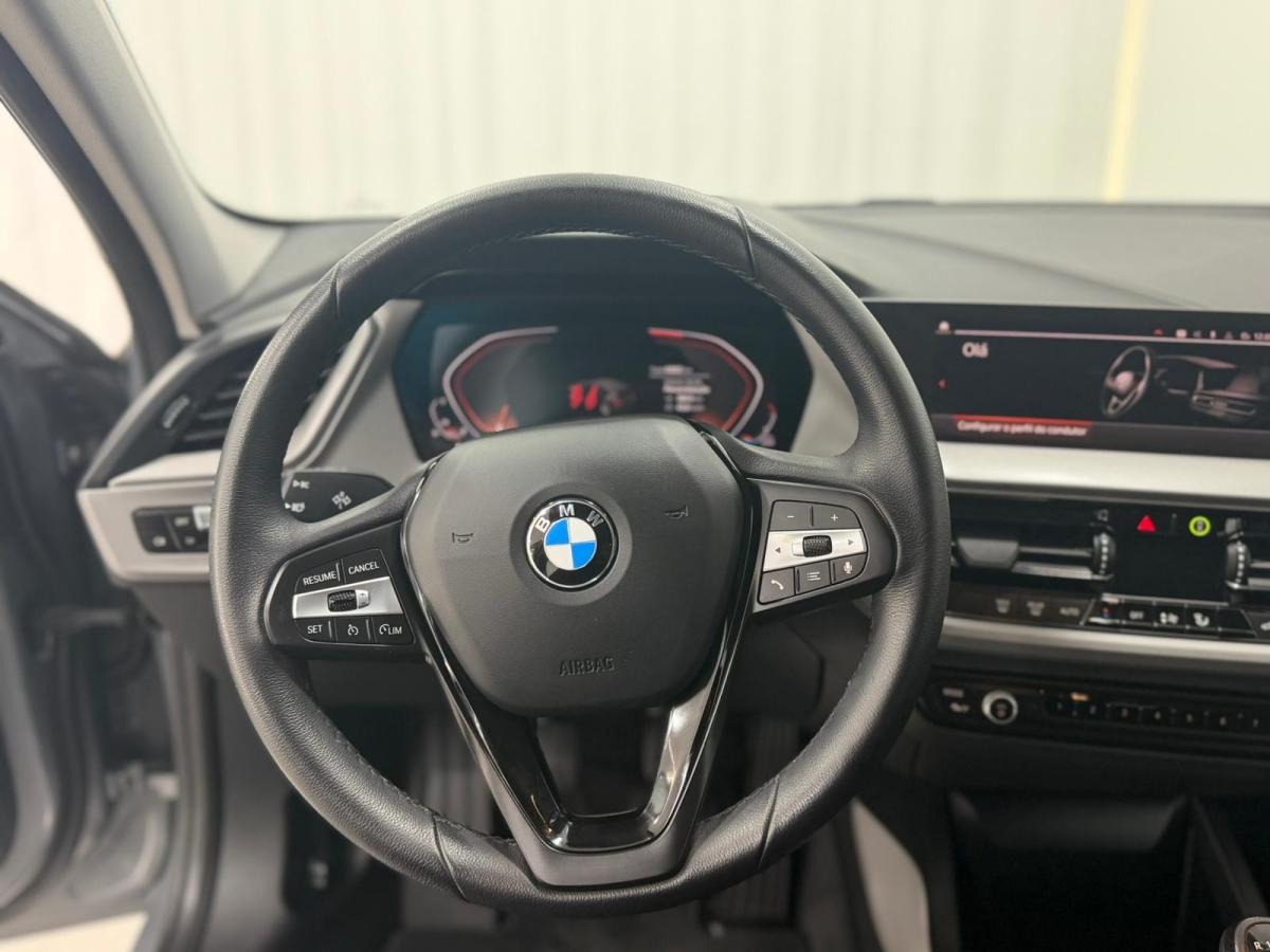 bmw-serie-1-2024-gasolina-1499cc