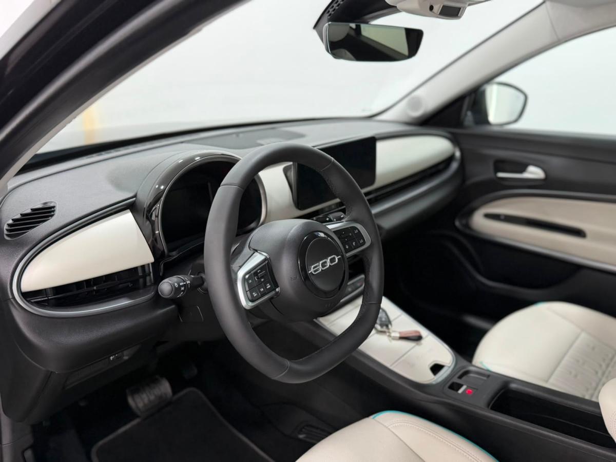 fiat-600-2025-gasolina-1199cc