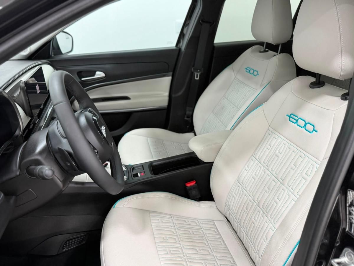fiat-600-2025-gasolina-1199cc