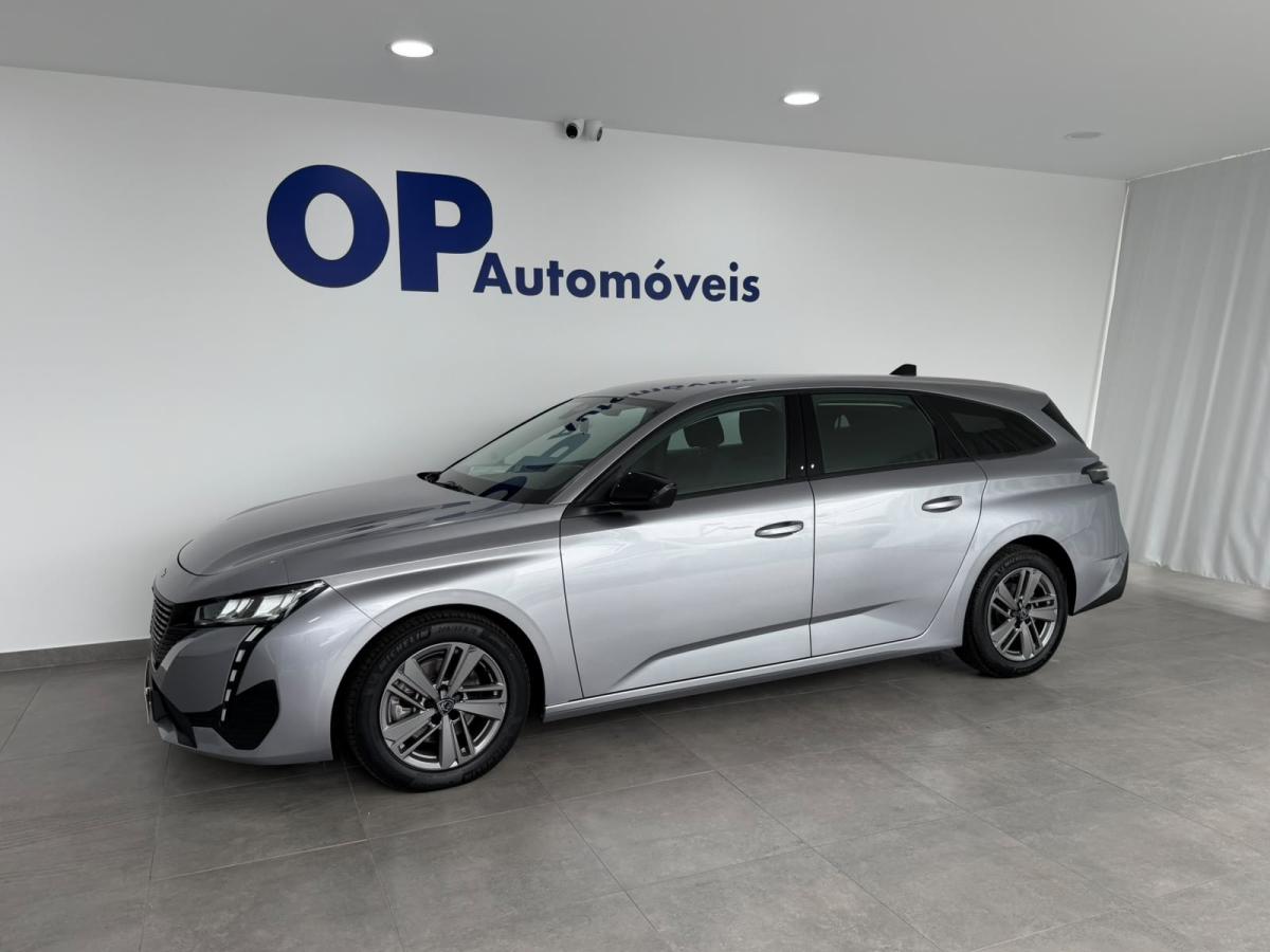 peugeot-308-sw-2022-diesel-1499cc