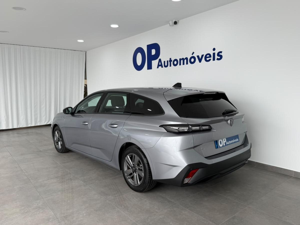 peugeot-308-sw-2022-diesel-1499cc