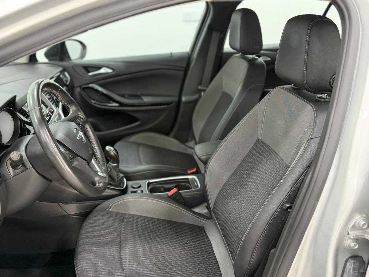 opel-astra-sport-tourer-2021-diesel-1496cc