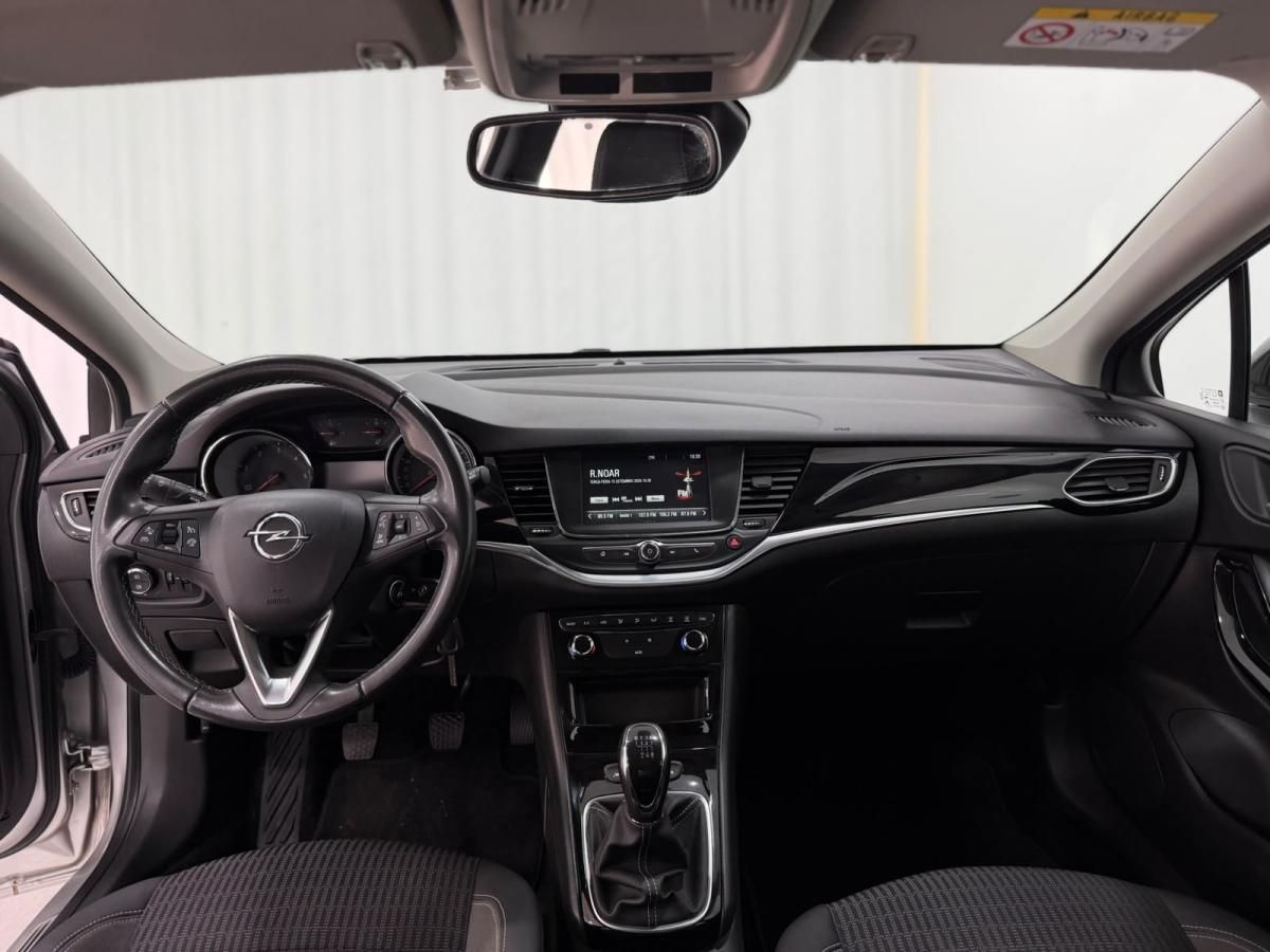 opel-astra-sport-tourer-2021-diesel-1496cc