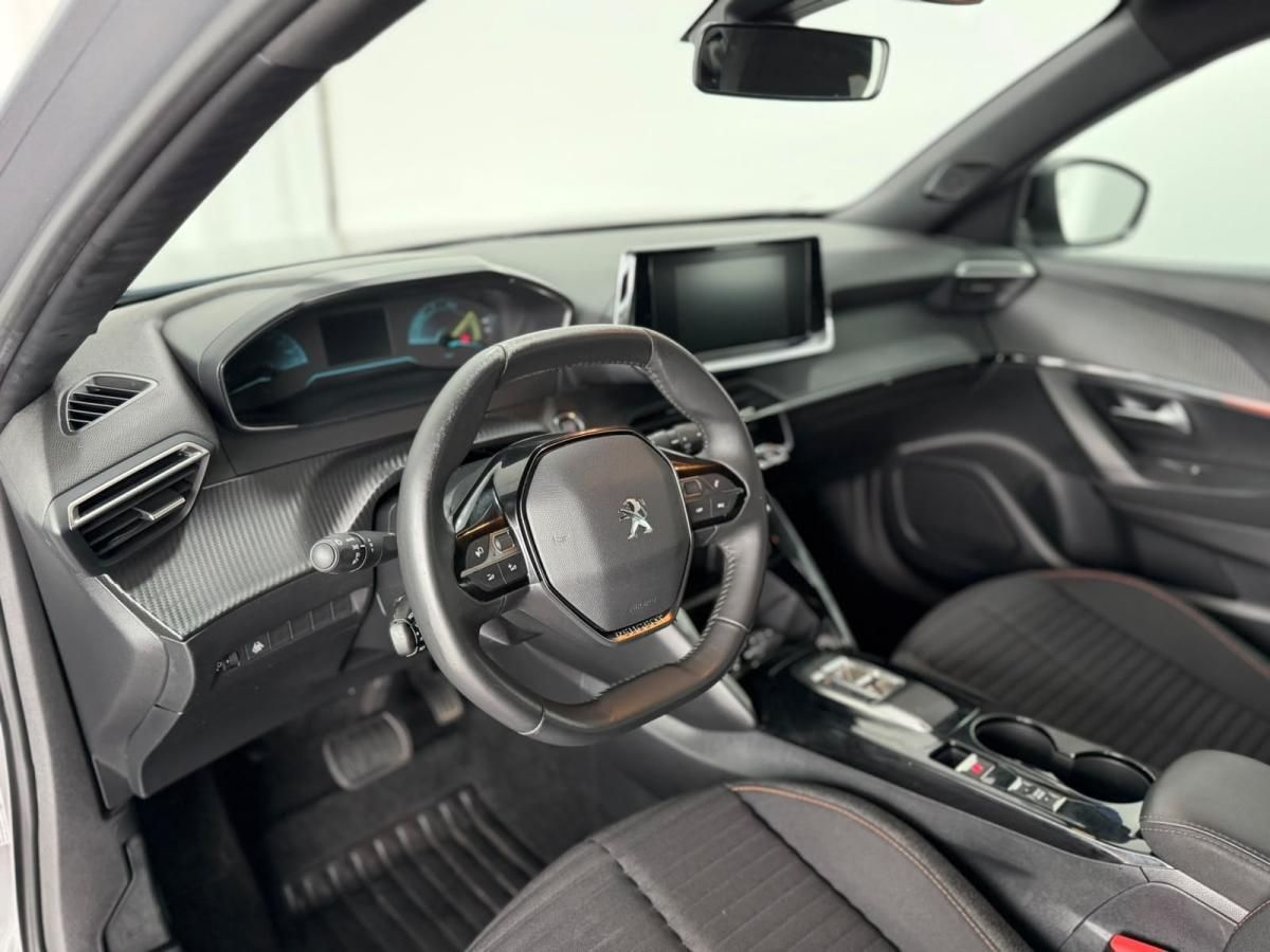 peugeot-2008-2023-eletrico-0cc