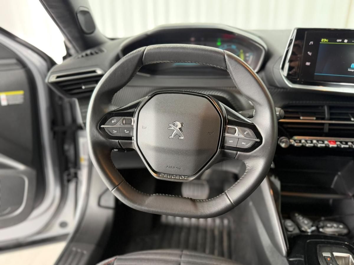 peugeot-2008-2023-eletrico-0cc