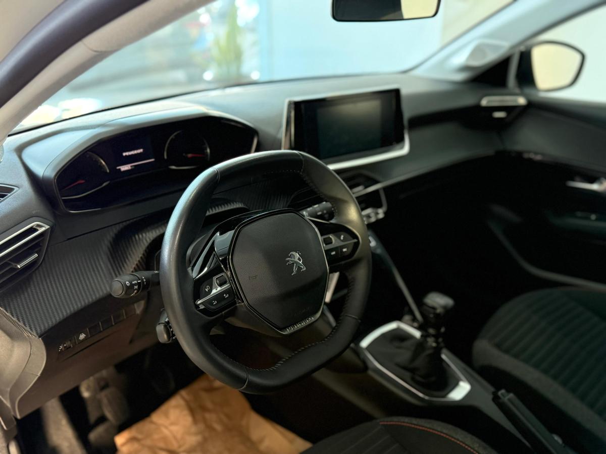 peugeot-208-2023-diesel-1499cc