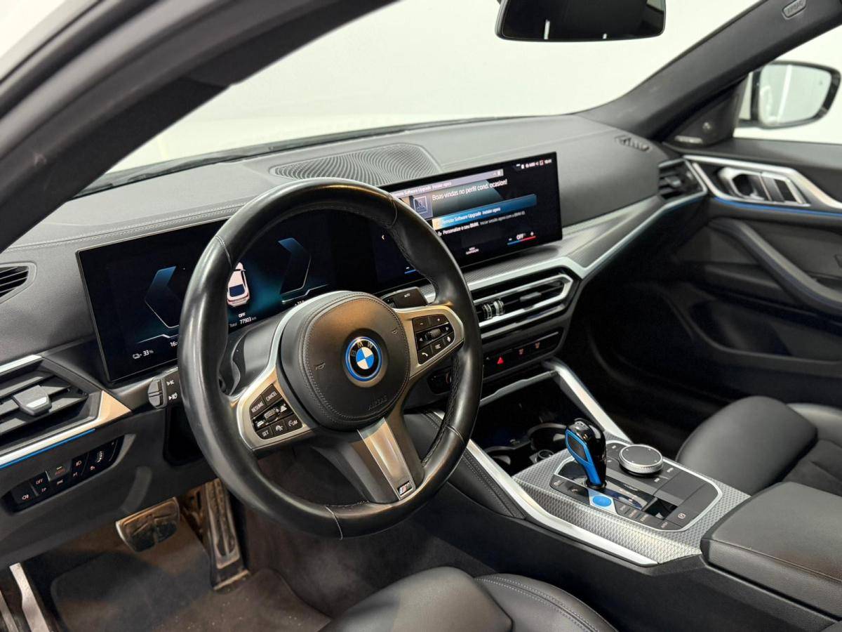bmw-i4-2022-eletrico-500cc
