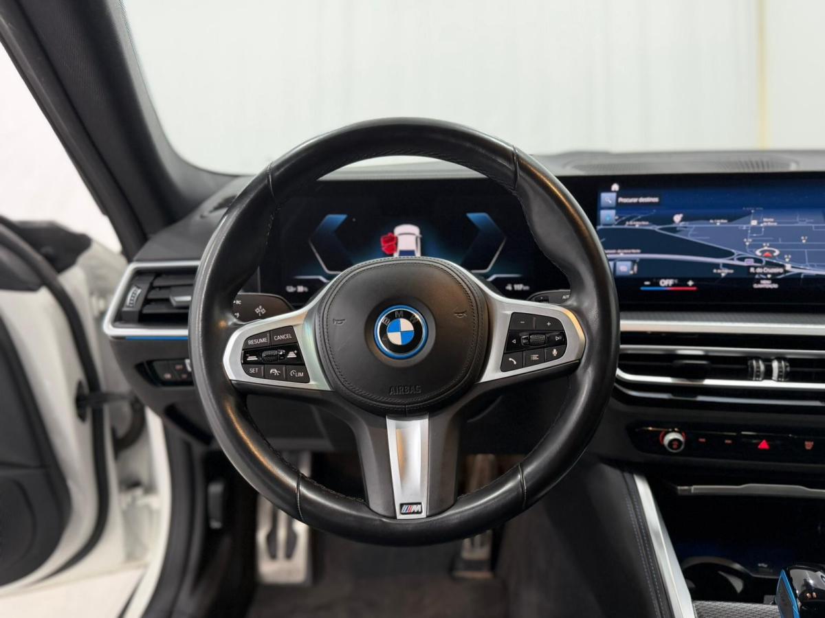 bmw-i4-2022-eletrico-500cc