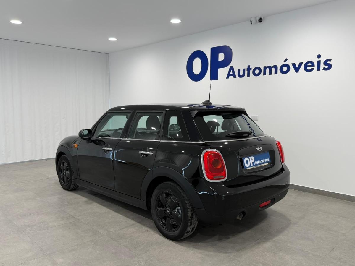 mini-one-2018-diesel-1496cc