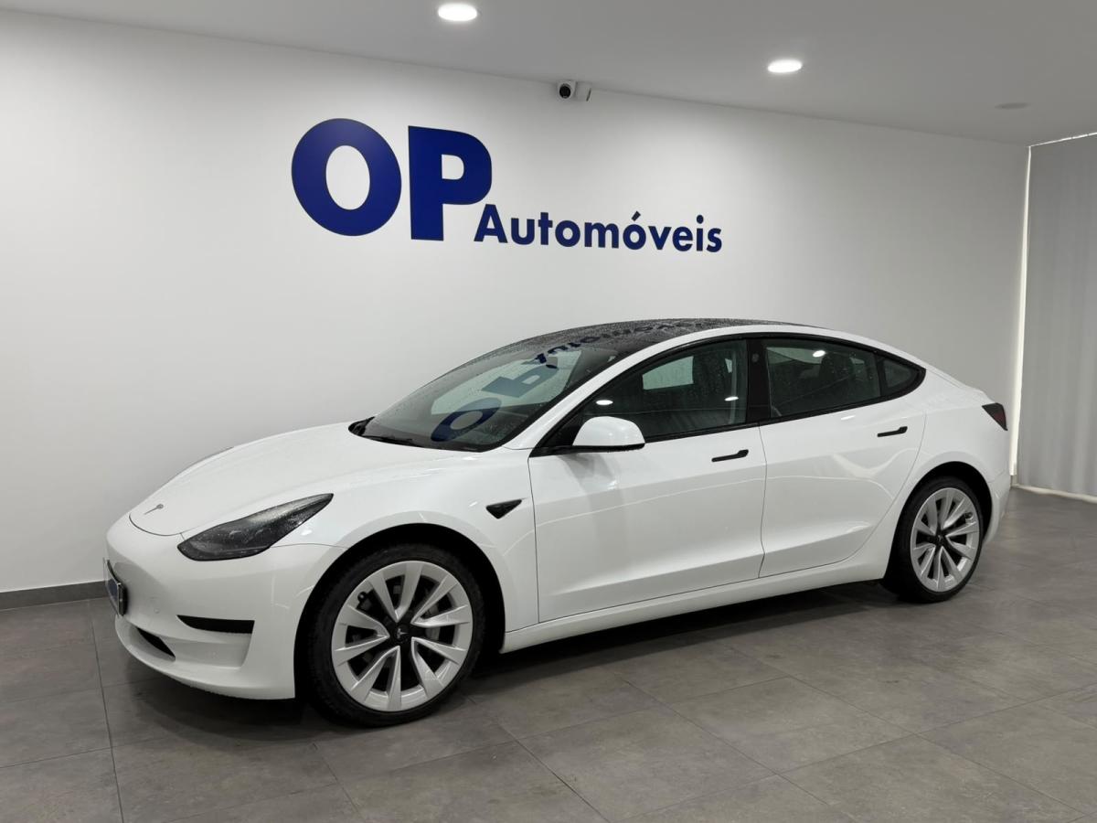 tesla-model-3-2022-eletrico-0cc