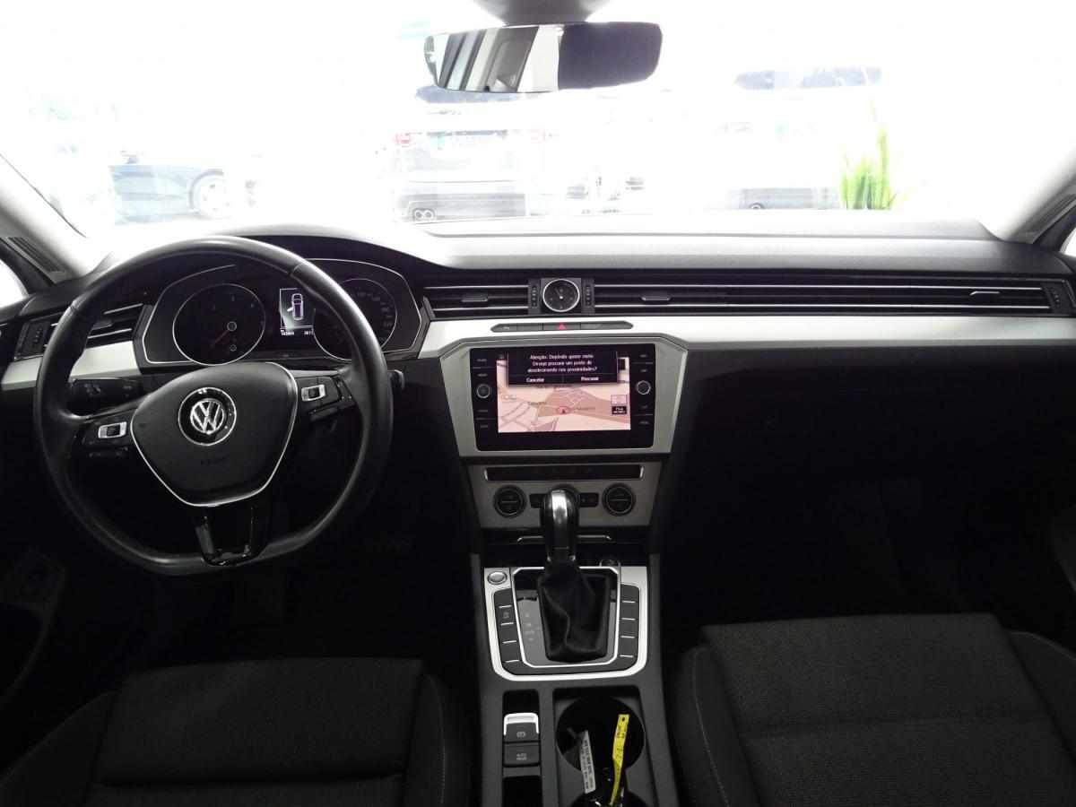 volkswagen-passat-variant-2019-diesel-1598cc