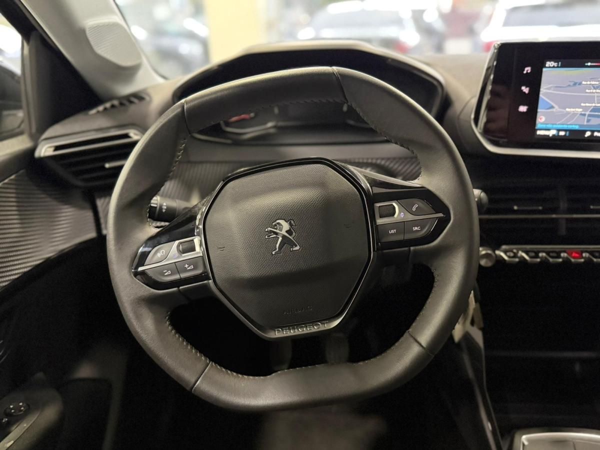 peugeot-208-2023-gasolina-1199cc
