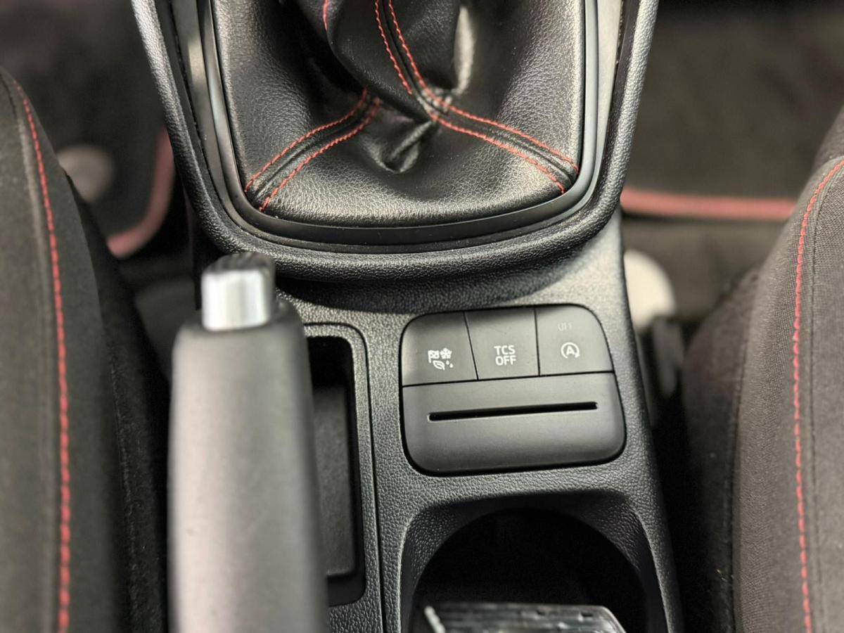 ford-fiesta-2023-gasolina-998cc