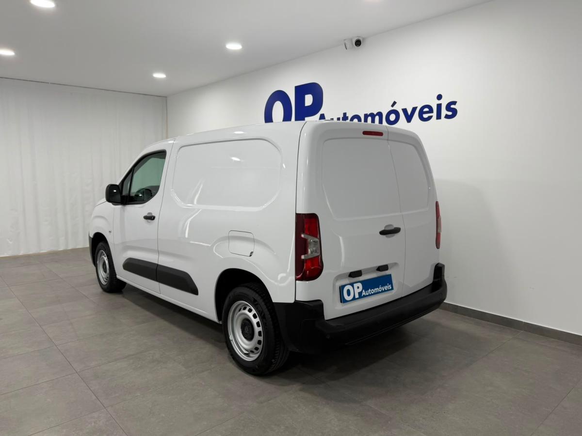 peugeot-partner-2025-diesel-1499cc