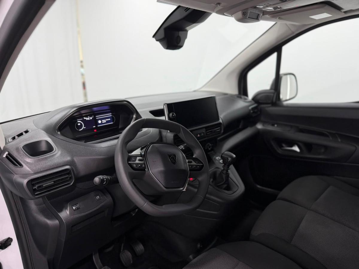 peugeot-partner-2025-diesel-1499cc