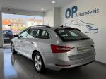skoda-superb-2023-diesel-1968cc