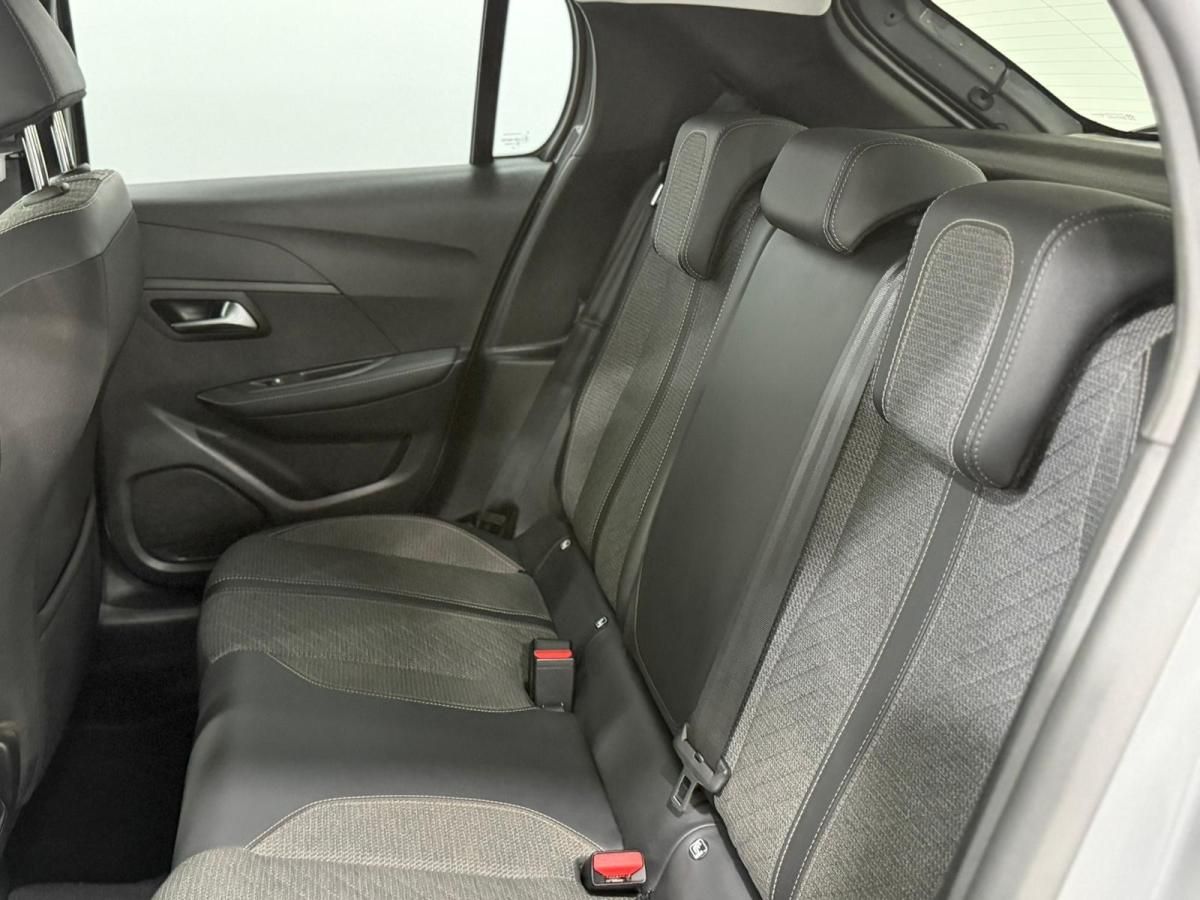 peugeot-208-2024-gasolina-1199cc