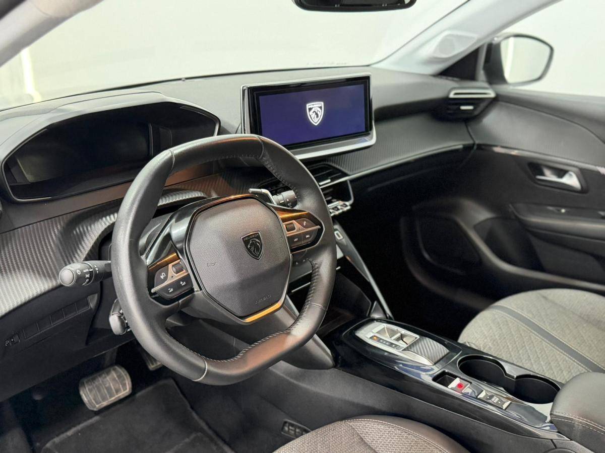 peugeot-208-2024-gasolina-1199cc