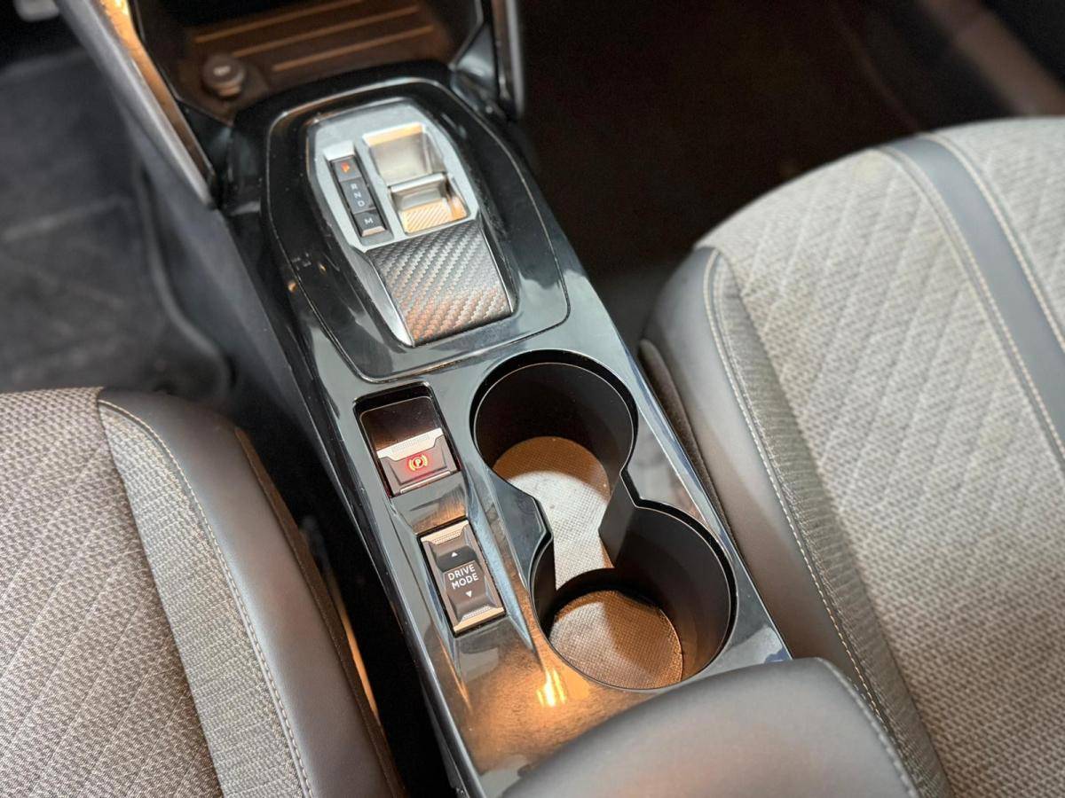 peugeot-208-2024-gasolina-1199cc