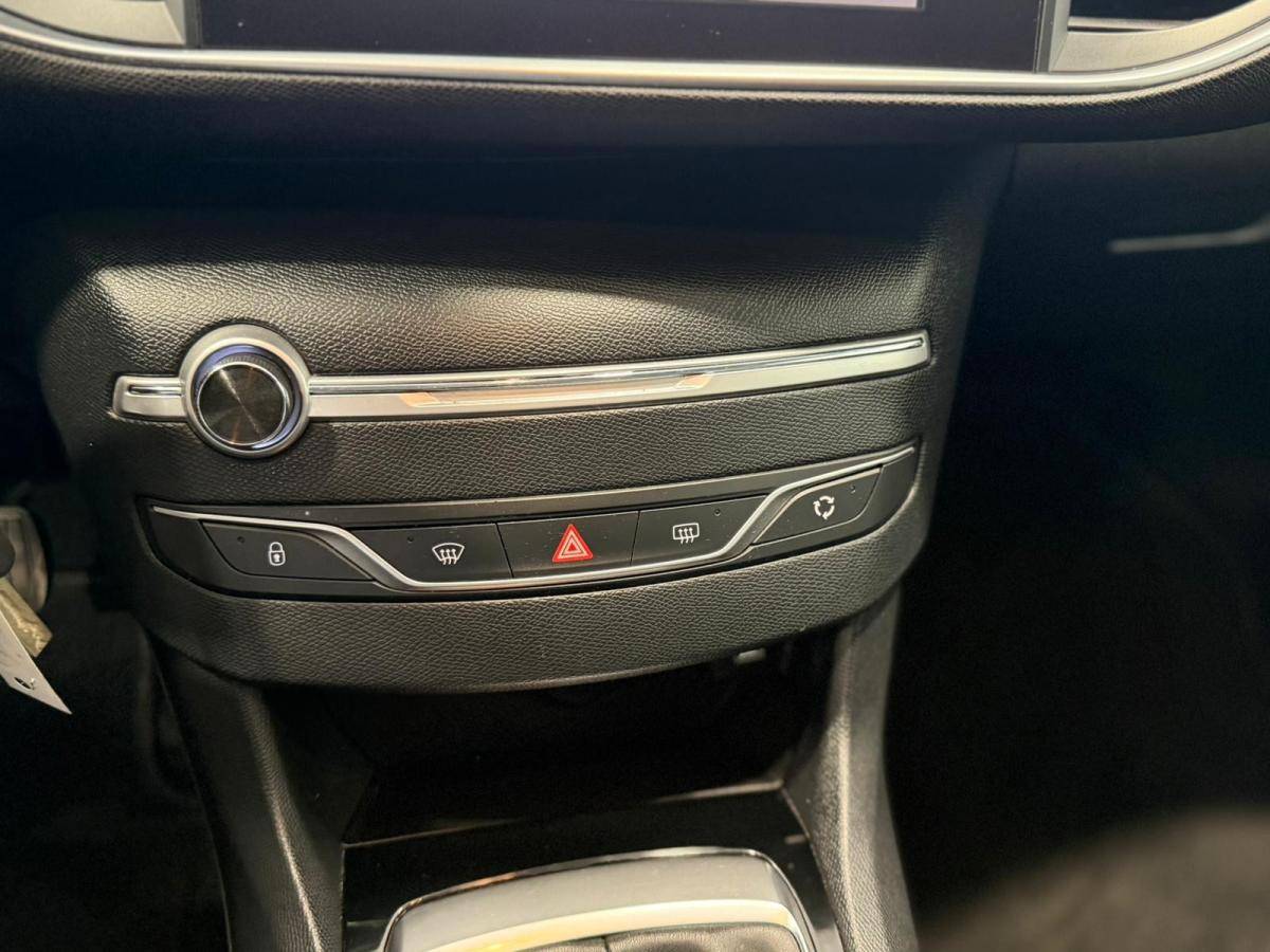 peugeot-308-sw-2018-diesel-1499cc