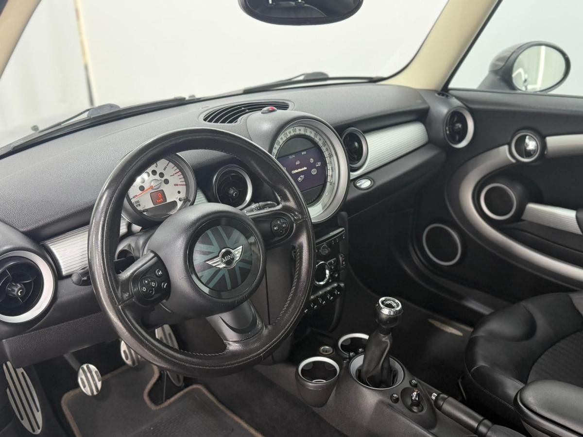 mini-cooper-2012-gasolina-1598cc