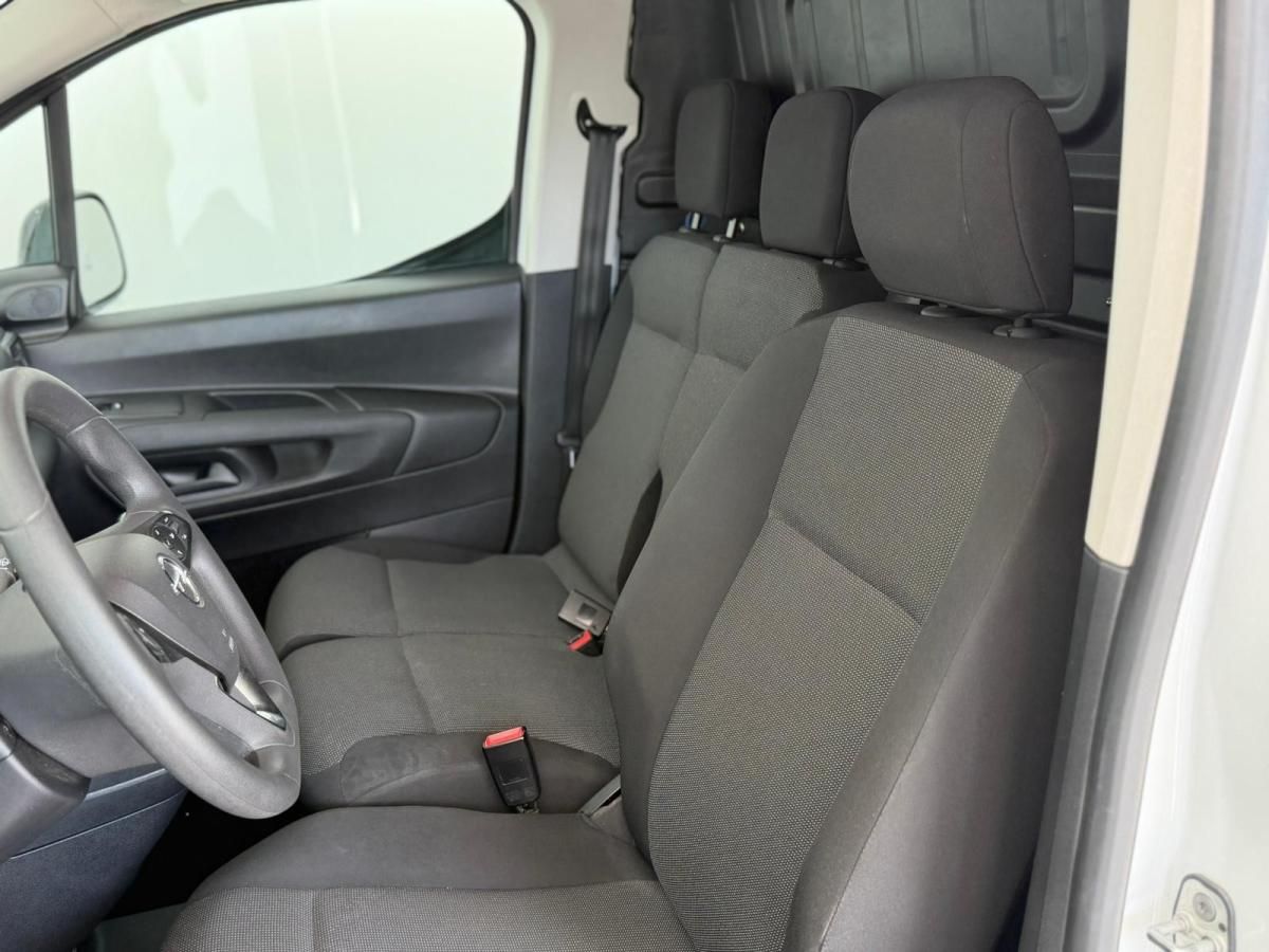 opel-combo-2023-diesel-1499cc