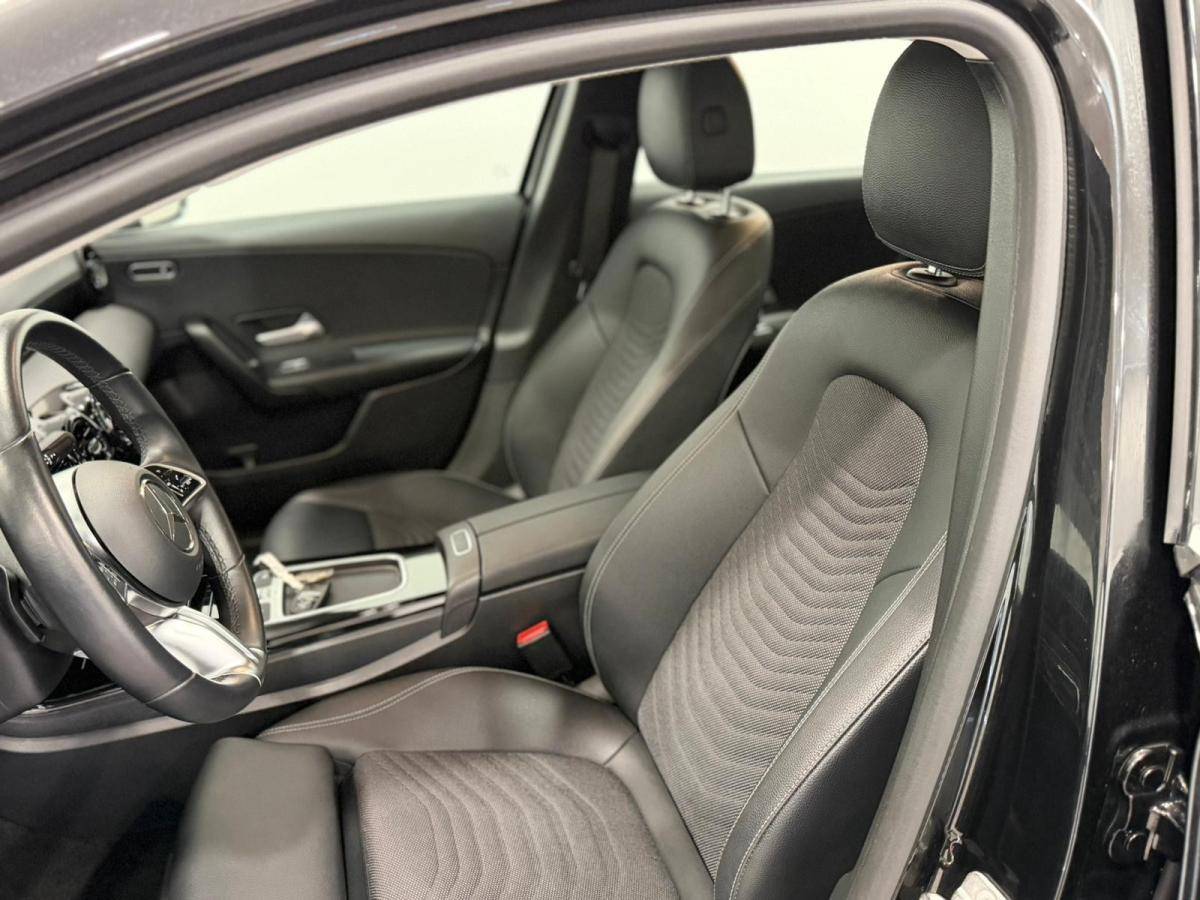 mercedes-benz-classe-a-2024-gasolina-1332cc
