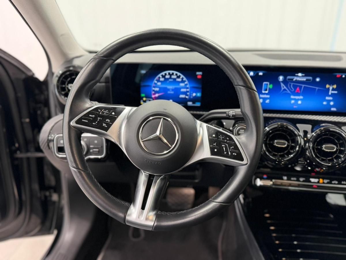 mercedes-benz-classe-a-2024-gasolina-1332cc