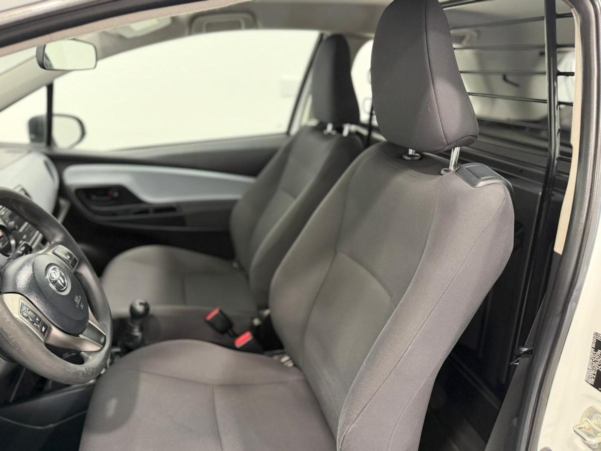 toyota-yaris-2020-gasolina-998cc