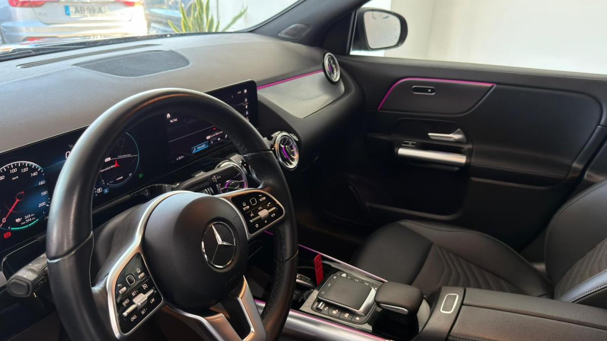 mercedes-benz-eqa-2023-eletrico-500cc