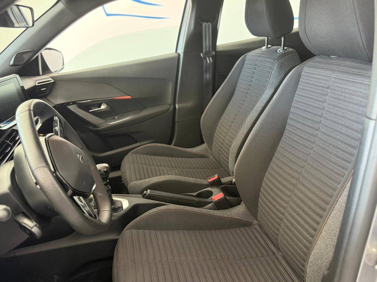 peugeot-2008-2023-gasolina-1199cc