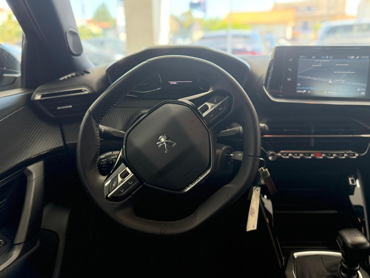 peugeot-2008-2023-gasolina-1199cc