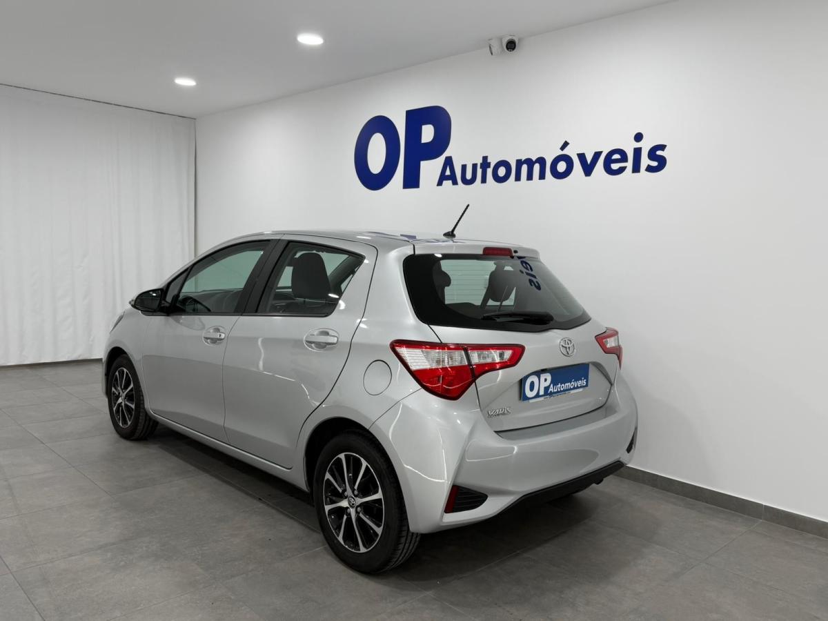 toyota-yaris-2020-gasolina-998cc
