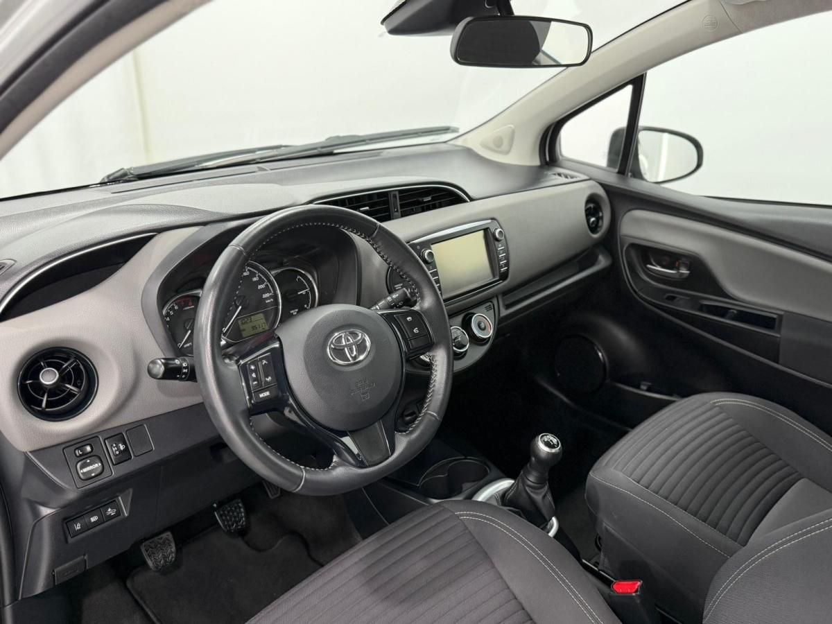 toyota-yaris-2020-gasolina-998cc