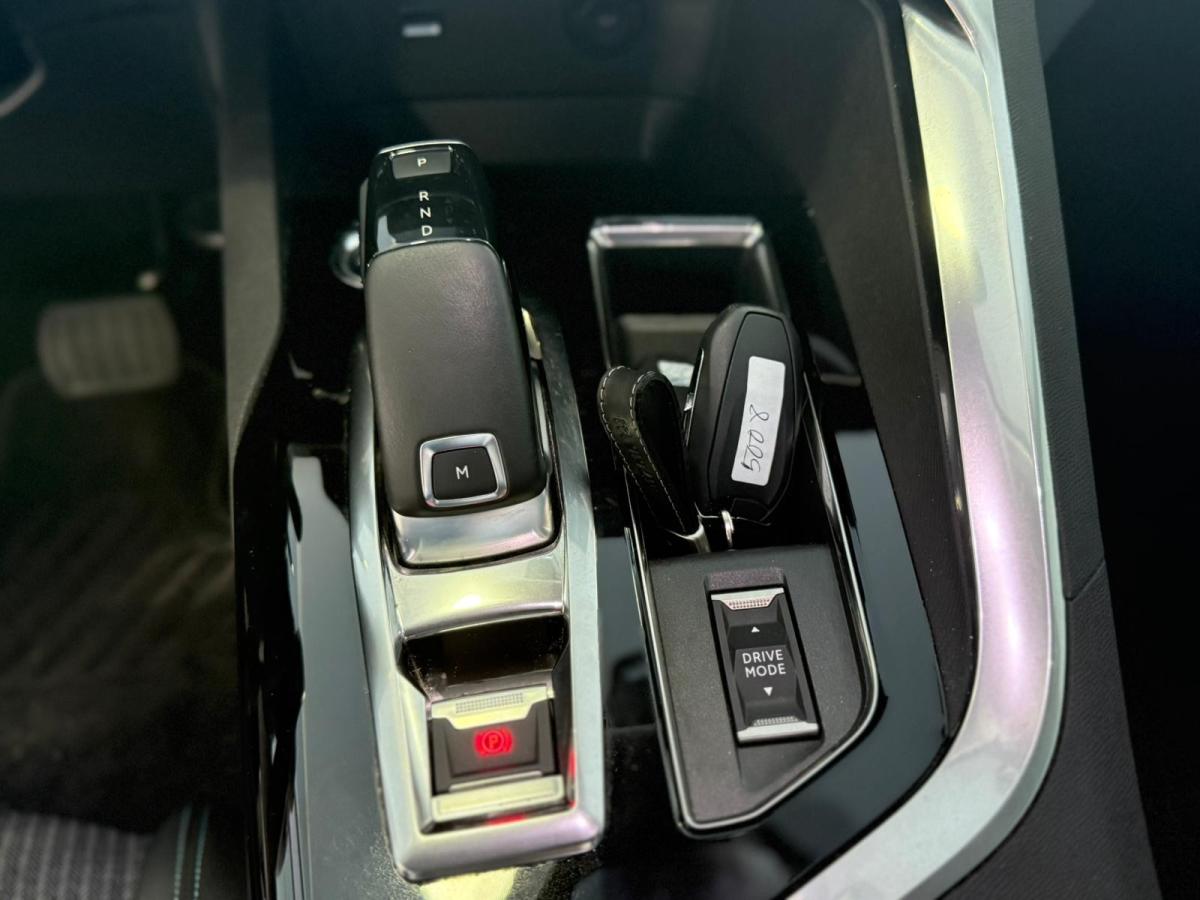 peugeot-5008-2021-diesel-1499cc