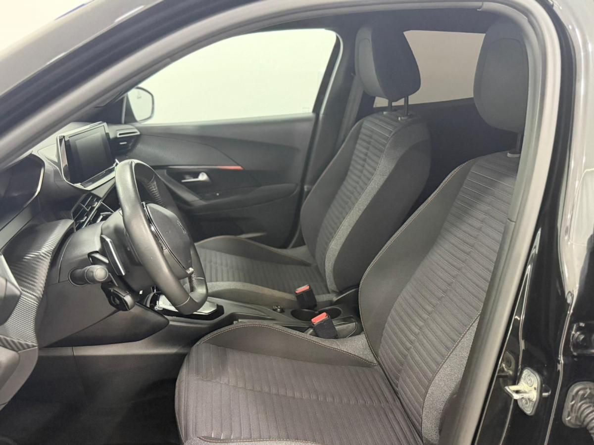 peugeot-2008-2023-diesel-1499cc